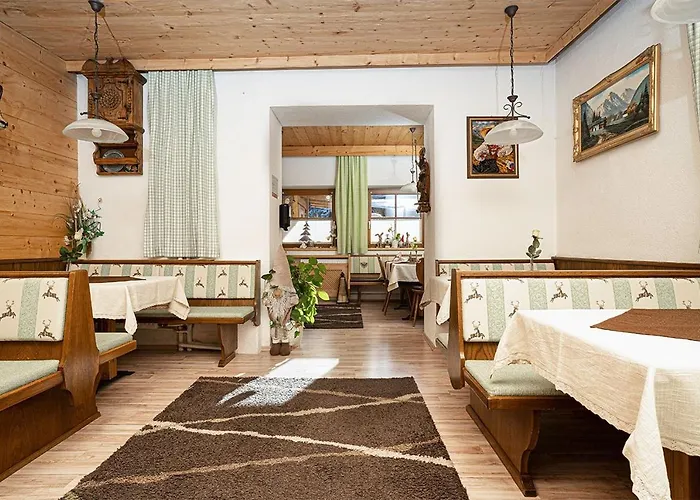 Berggeist 3* Ζόλντεν