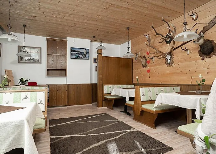 Berggeist 3* Ζόλντεν